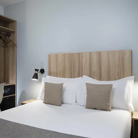 Moulin Hotel