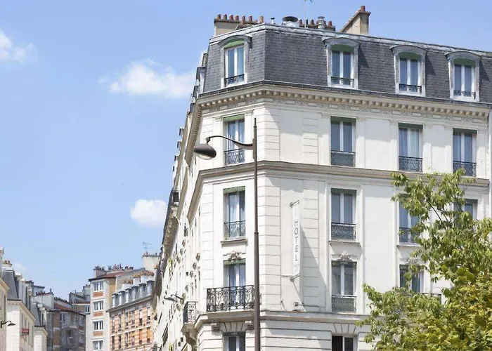 Moulin Hotel 3*