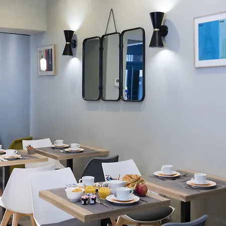 Moulin 3* Paris