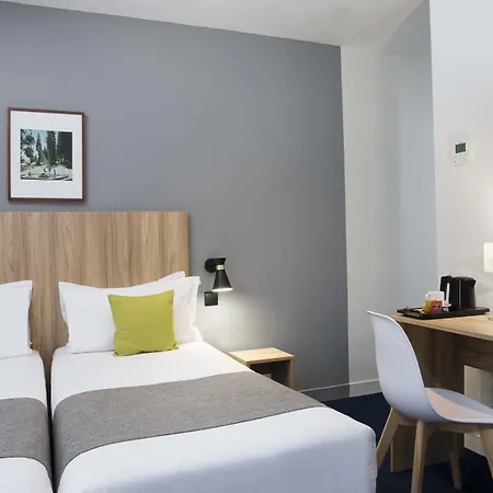 Hotel Moulin Paris