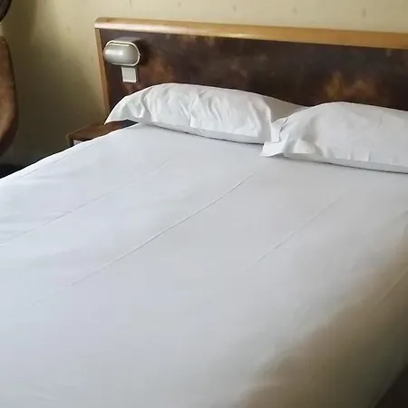 Moulin Hotel