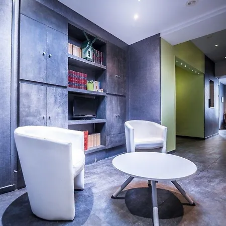 Moulin Hotel Paris