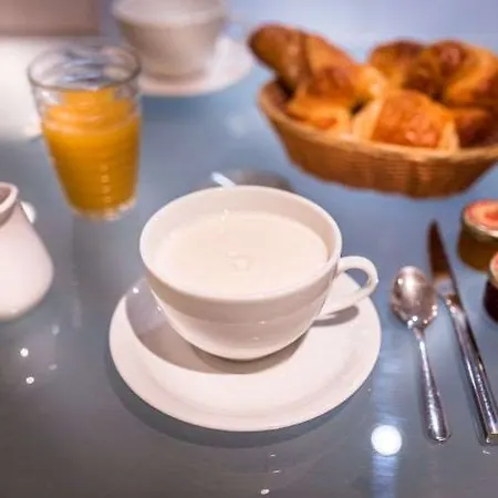 Moulin Hotel Paris