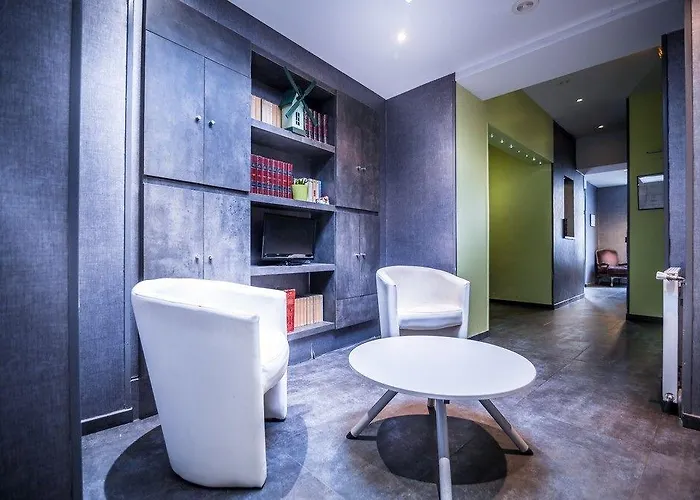 Moulin ホテル パリ