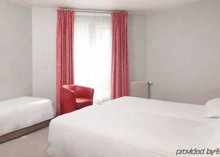 Moulin ホテル パリ